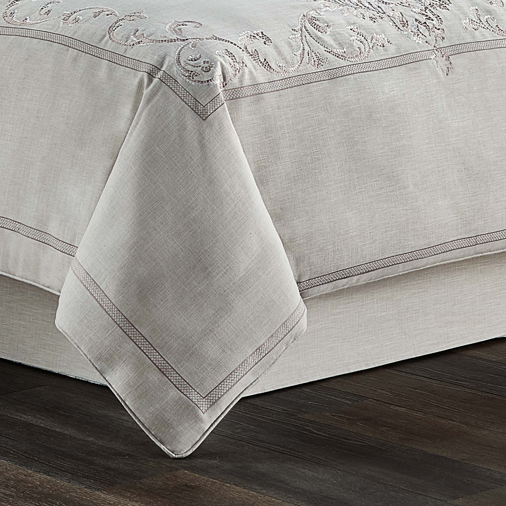 angeline-king-4-piece-comforter-set-2