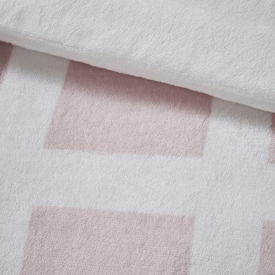 Madison Park Mae Plush Comforter Set in Blush, Full / Queen MP10-6663