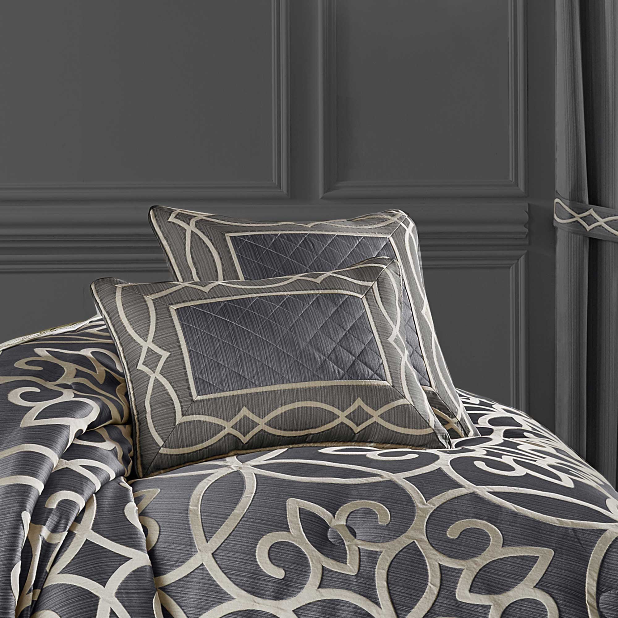 deco-20-square-decorative-throw-pillow-charcoal-2