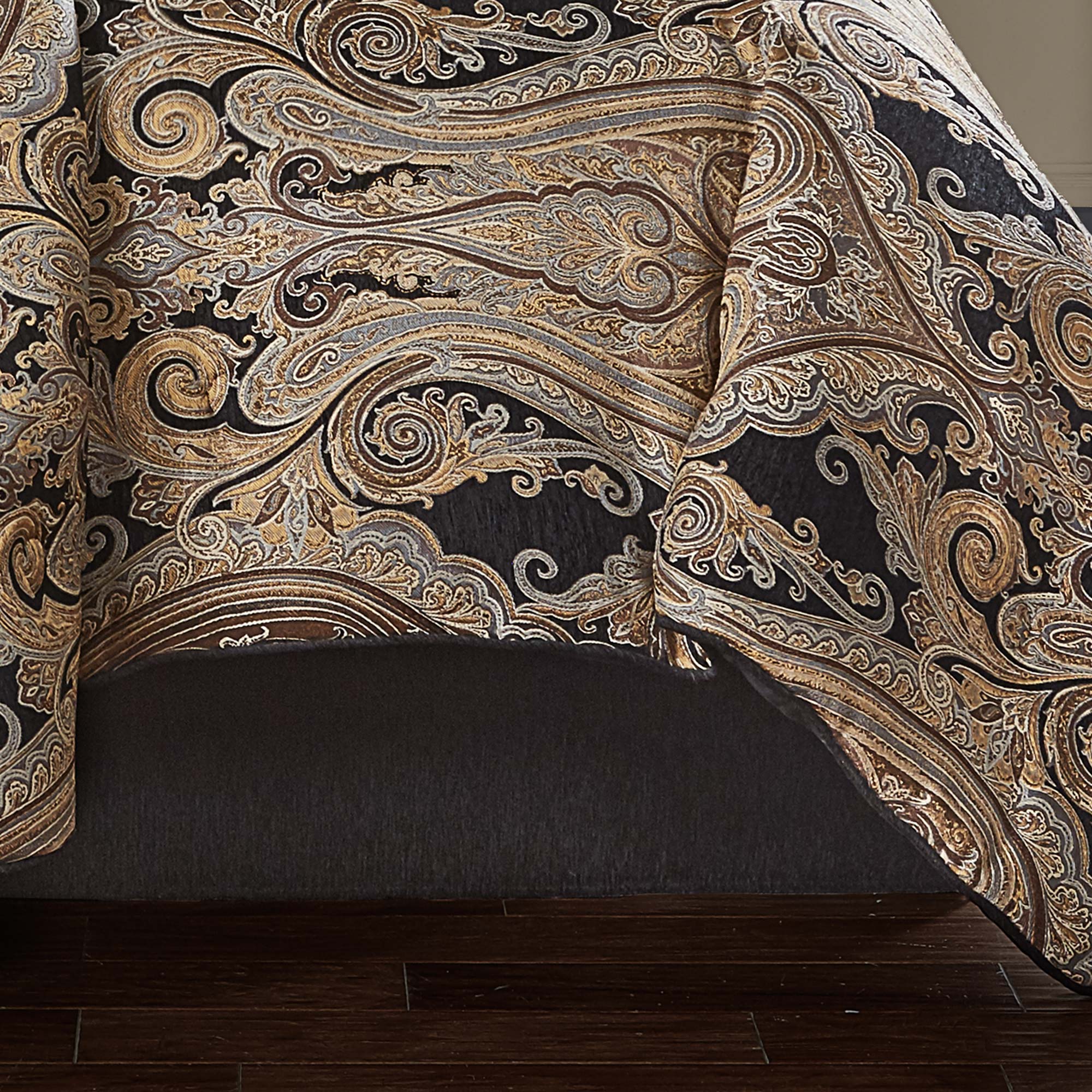 lauretta-queen-4-pieces-comforter-set-2