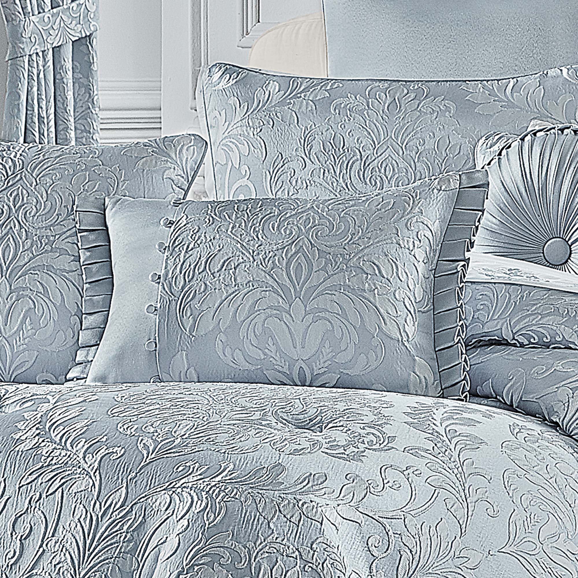 malita-boudoir-decorative-throw-pillow-3