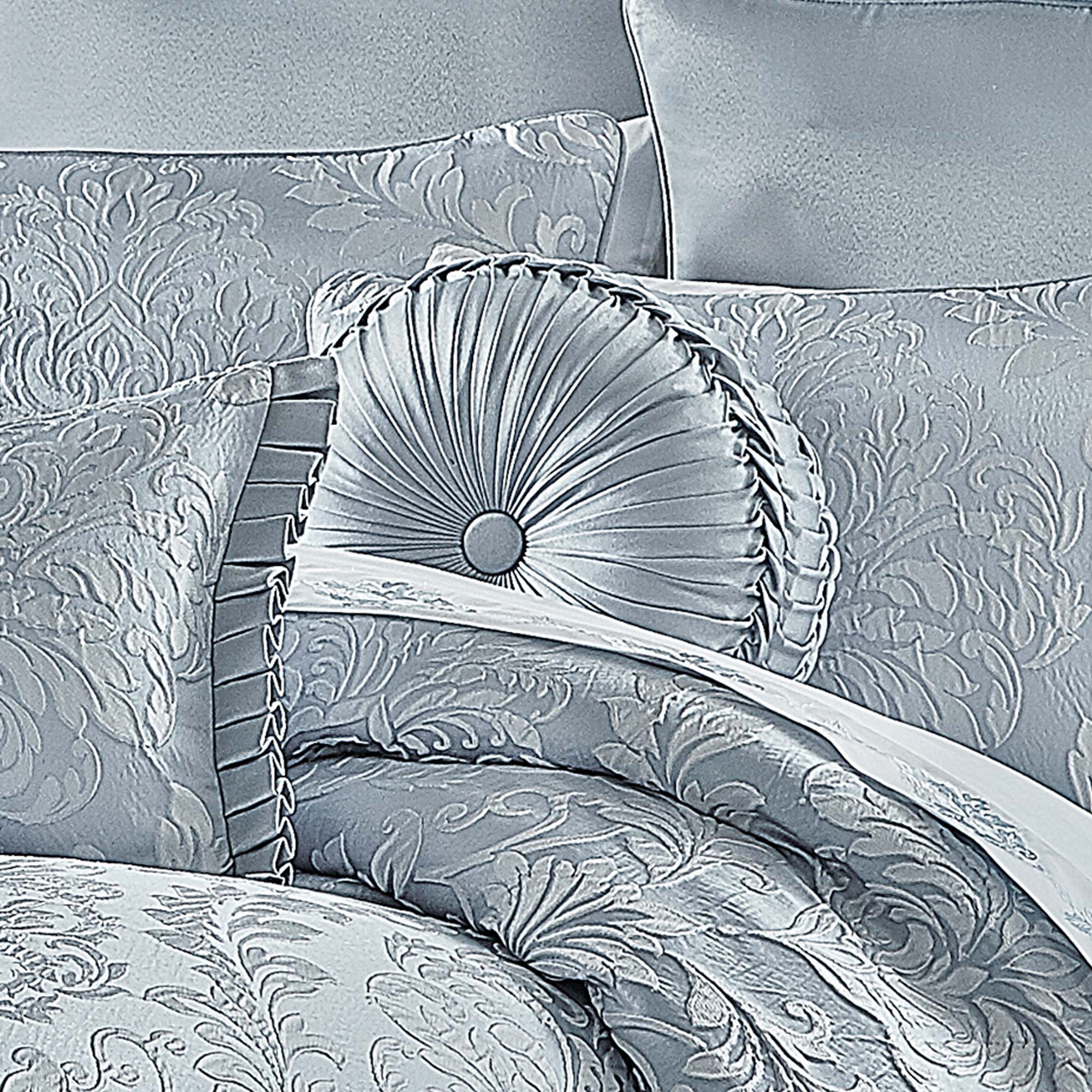 malita-tufted-round-decorative-throw-pillow-2