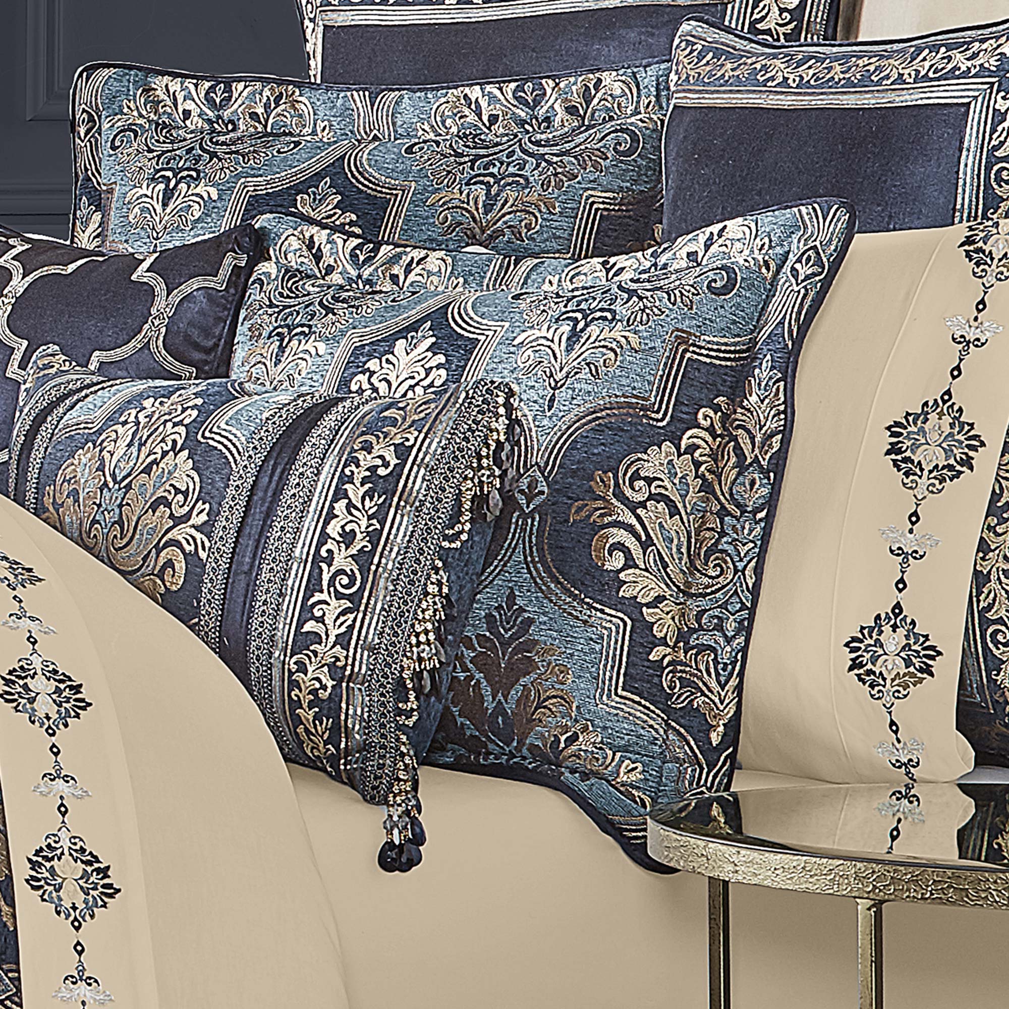 middlebury-queen-4pc-comforter-set-2