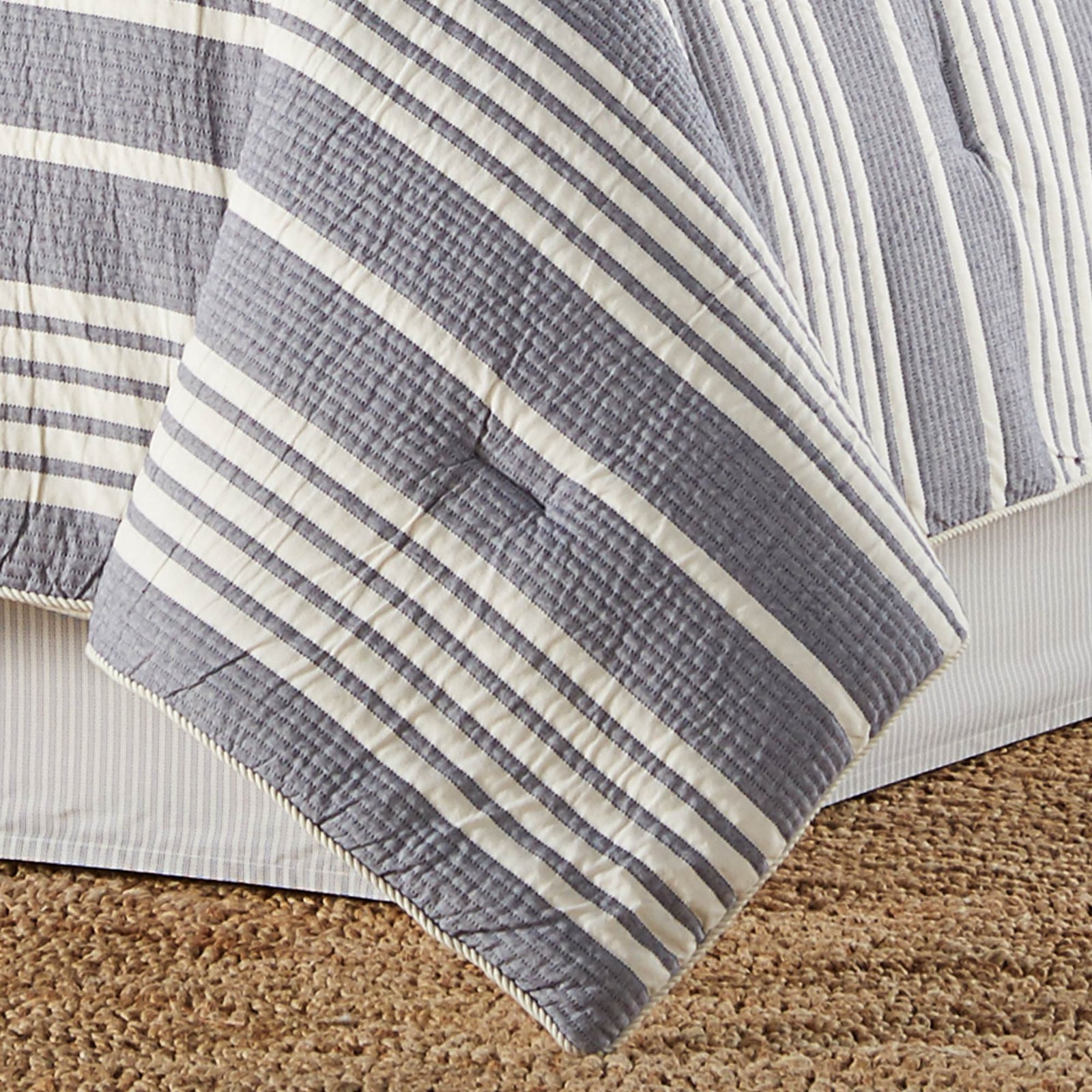 shore-queen-4-pieces-comforter-set-2
