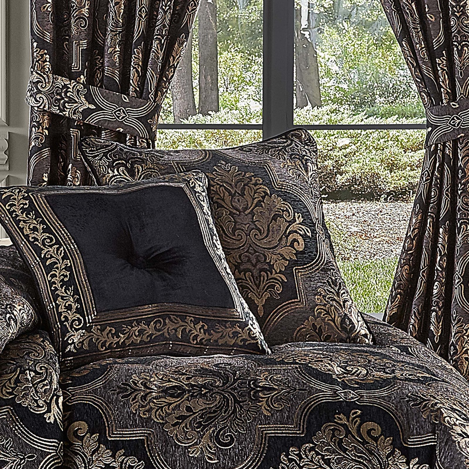 windham-20-square-decorative-throw-pillow-3