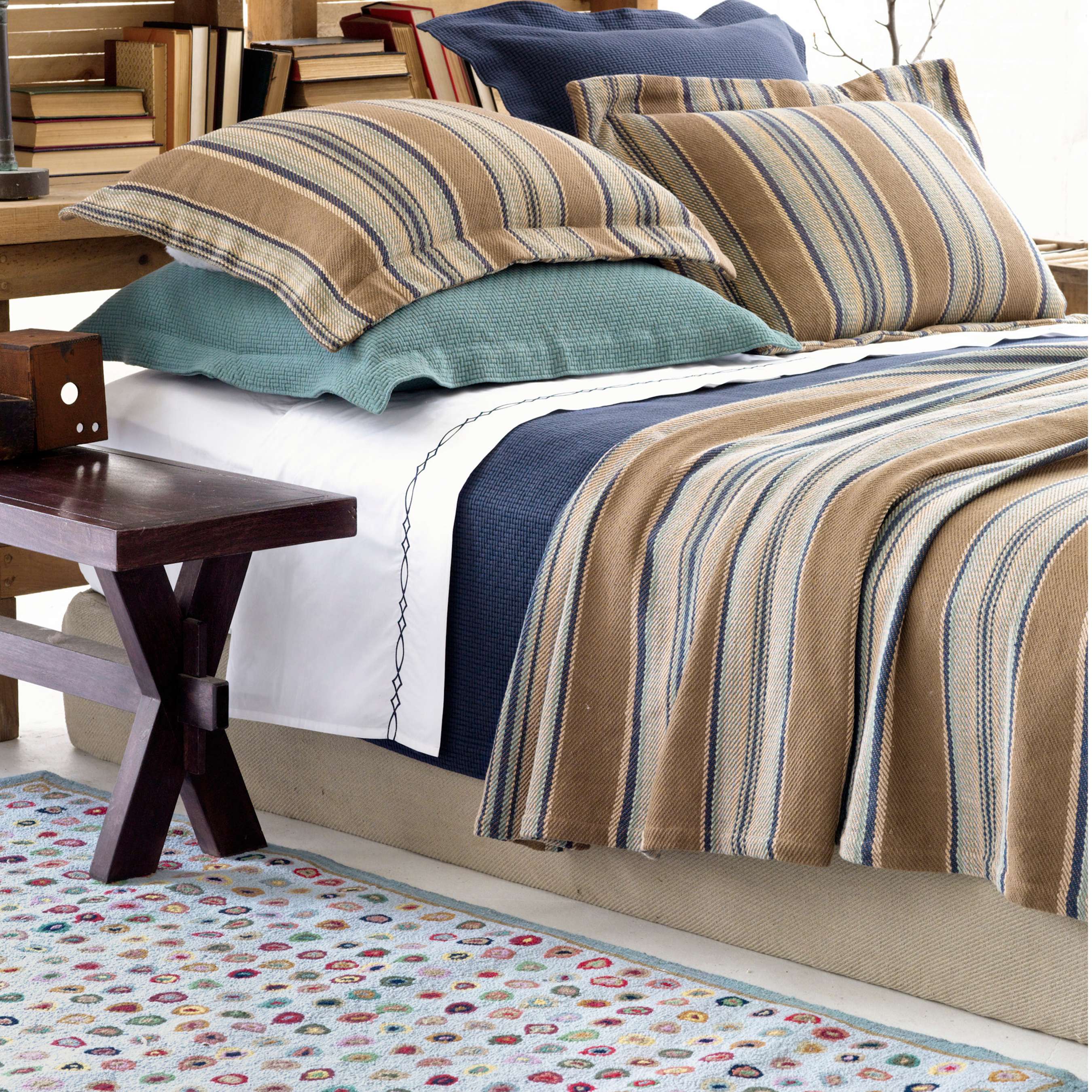 BlueHeronBlanketSham_BBHSH_beauty_1