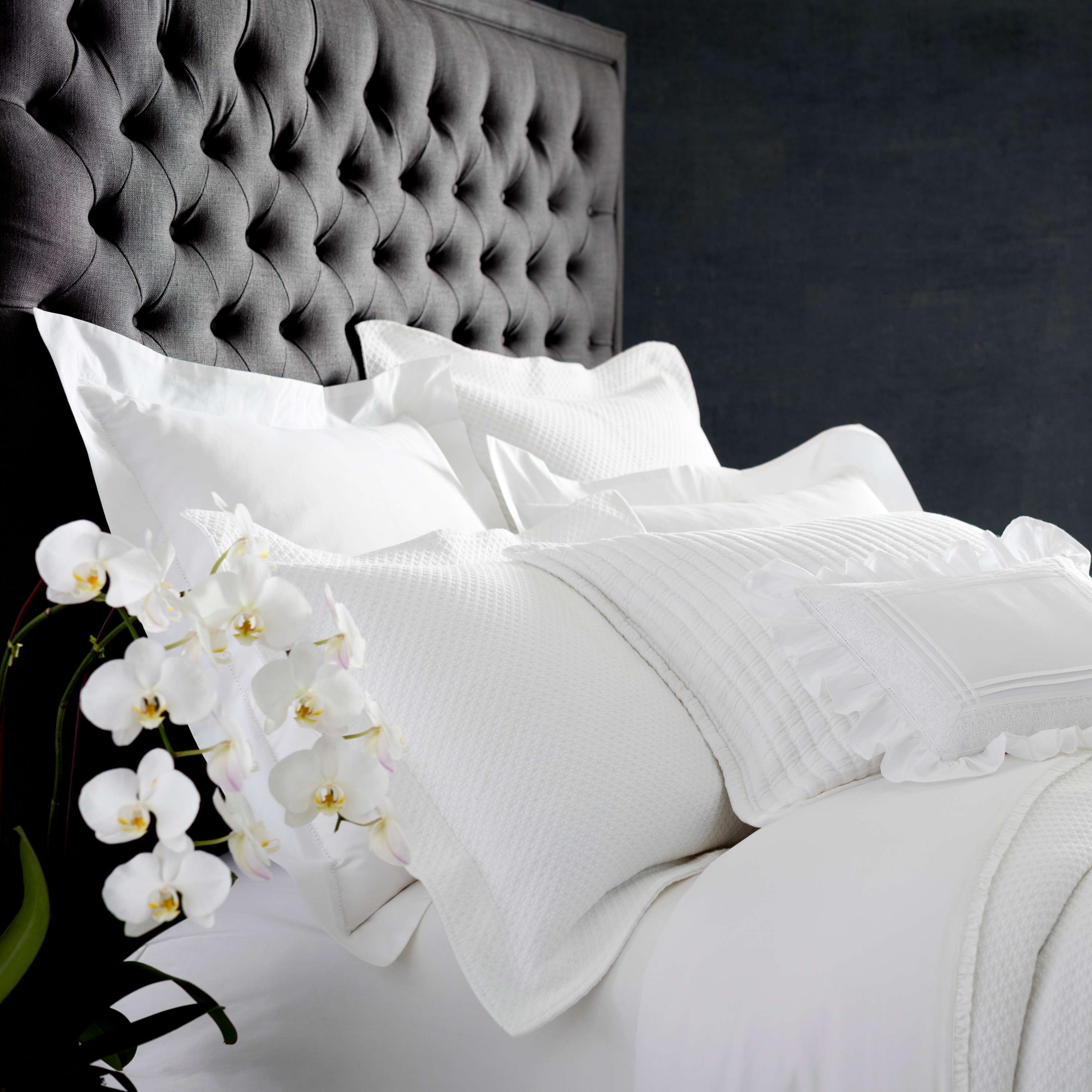 ClassicHemstitchWhiteSham_SCLHWSH_beauty_4