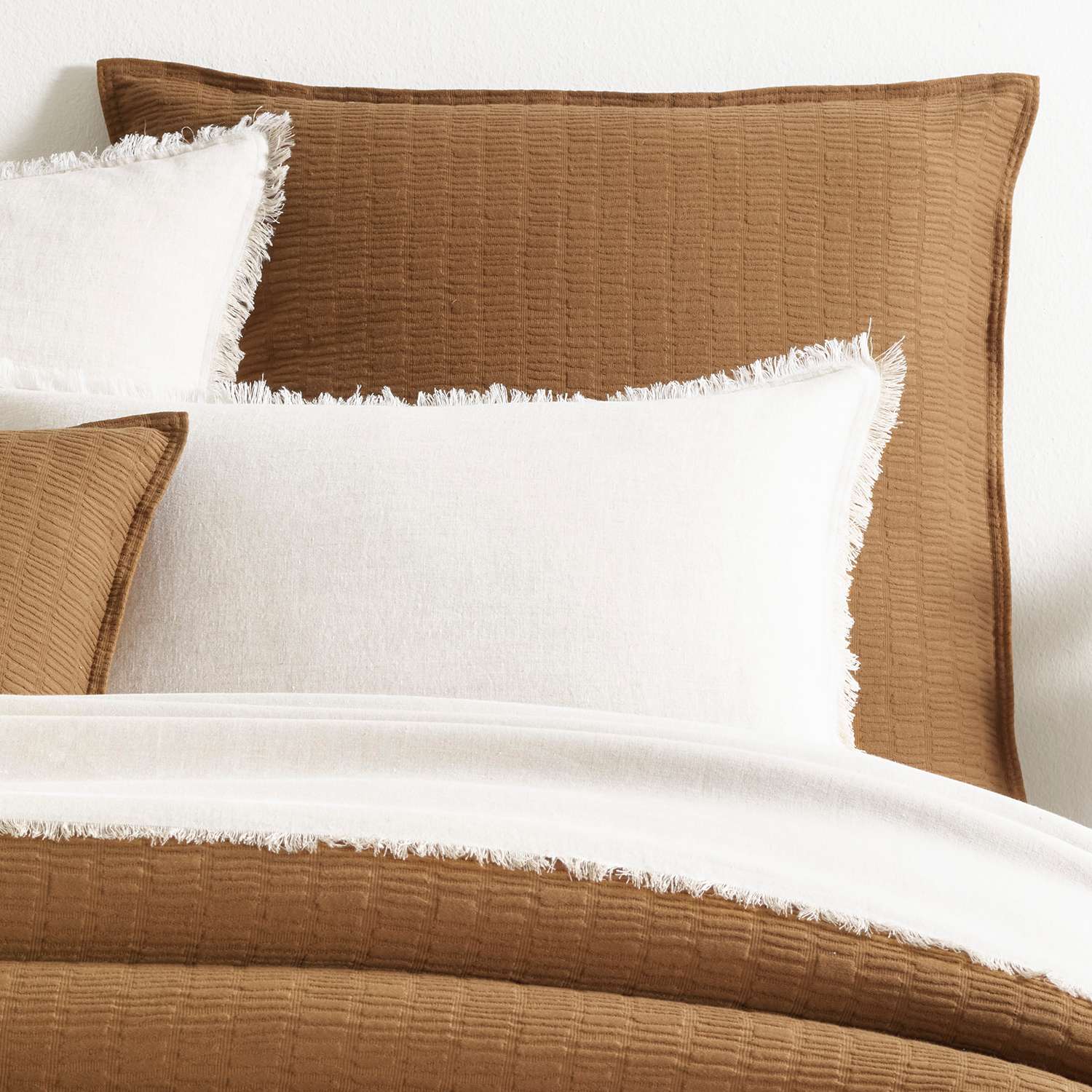 RoarkCaramelMatelasseSham_PC3969_product_list