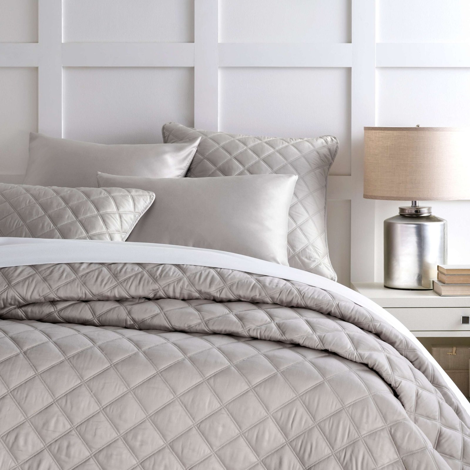 SilkenSolidGreySham_PC770_beauty_4