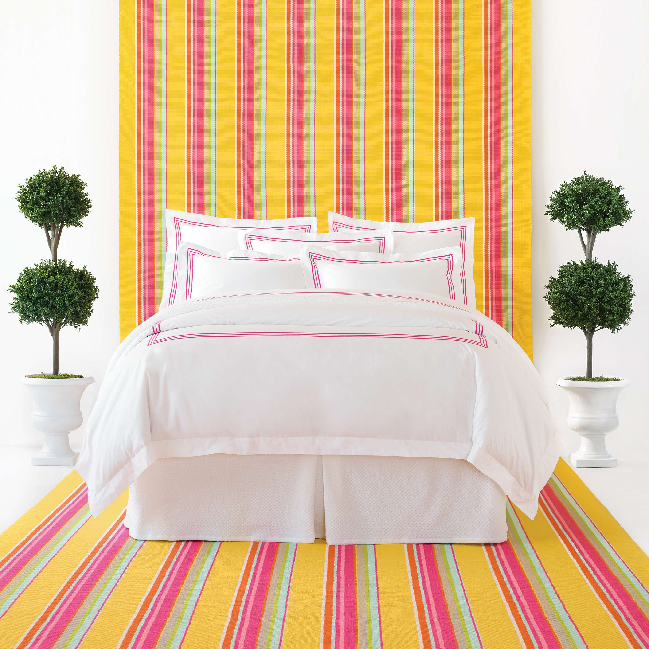 TrioFuchsiaSham_TRFSSH_beauty_6