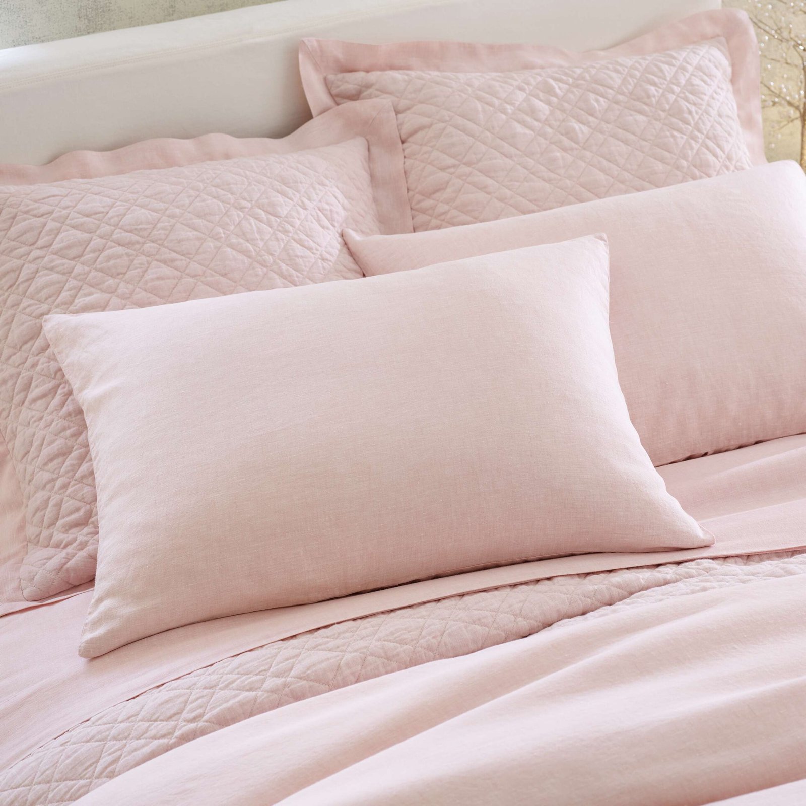 WashedLinenSlipperPinkSham_PC1654_beauty_5