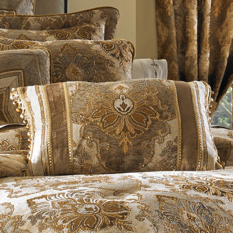 bradshaw-natural-boudoir-decorative-throw-pillow_bradshaw_alt-one-new