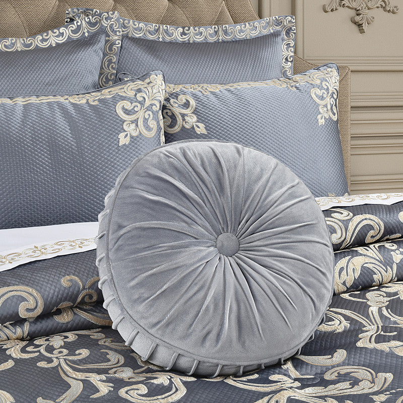 dicaprio-tufted-round-decorative-throw-pillow_dicaprio_alt-one-new